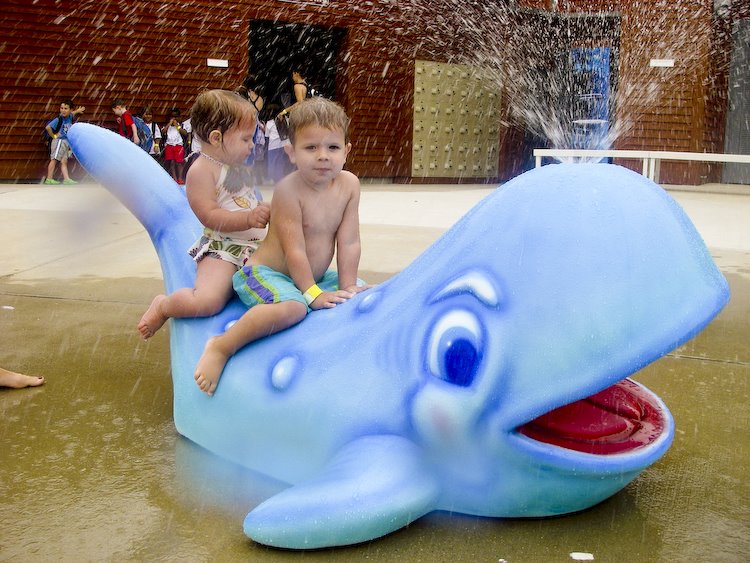 [08Jul31_splash-38.jpg]