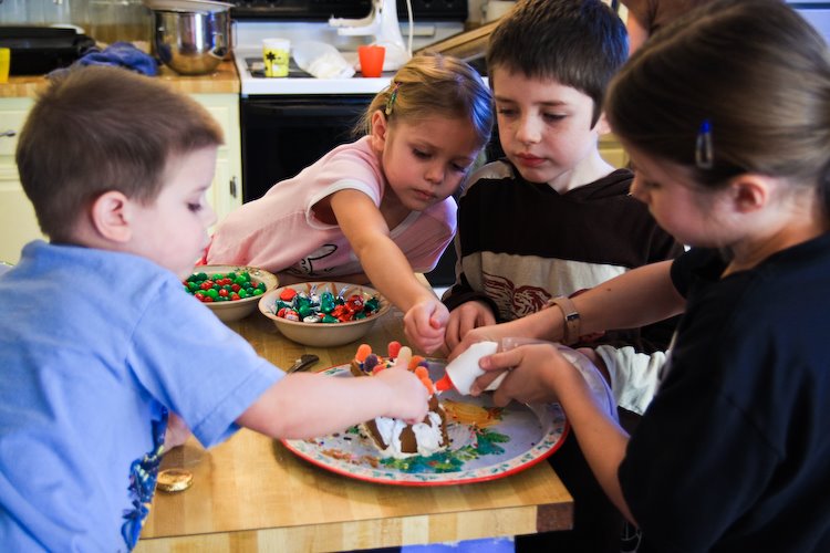 [09Jan01_gingerbread_51.jpg]