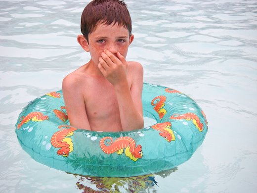 [09Jul04_pool_44.jpg]