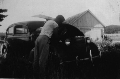 [Dad+and+his+old+car.jpg]
