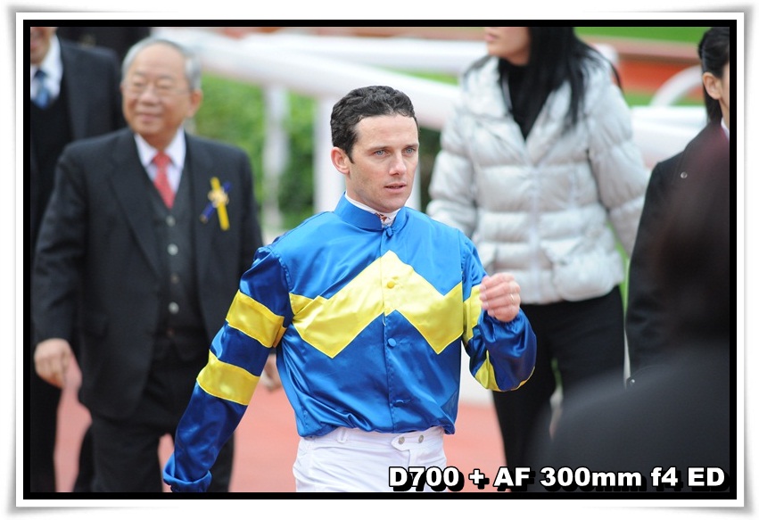 [HorseRace_19.JPG]