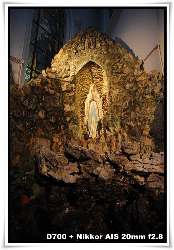 [TheCatholicCathedralofTheImmaculateConception_06.JPG]