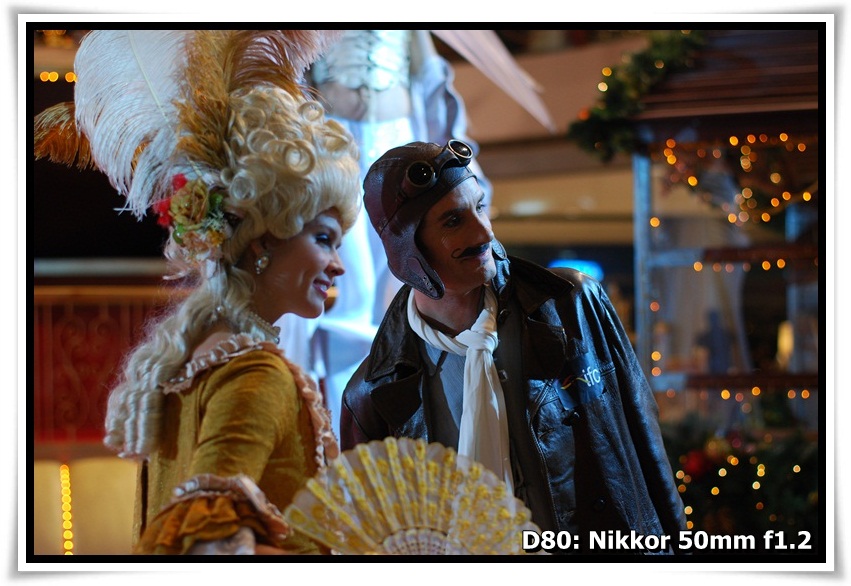 [IFC_XMas2009_a02.JPG]