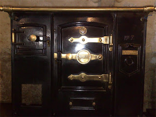 LAS COCINAS DE CARBÓN: DE LAS COCINAS DE CARBÓN A LA VITROCERÁMICA