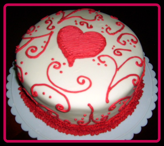 The Sweet Tooth Fashionista I Heart Cake