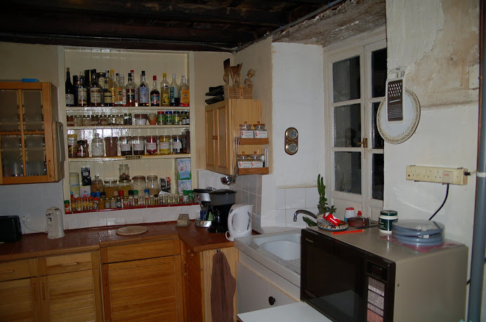 Kitchen c