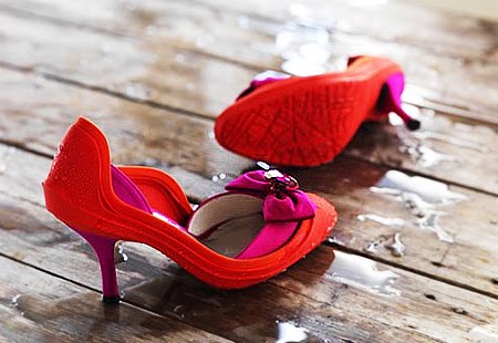SHANNON LEAHY EVENTS: Swims galoshes for your wedding