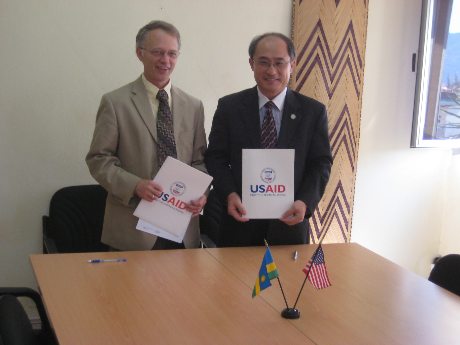 Ministries of Jeffrey and Kristin Lee in Rwanda: DCA Guarantee ...