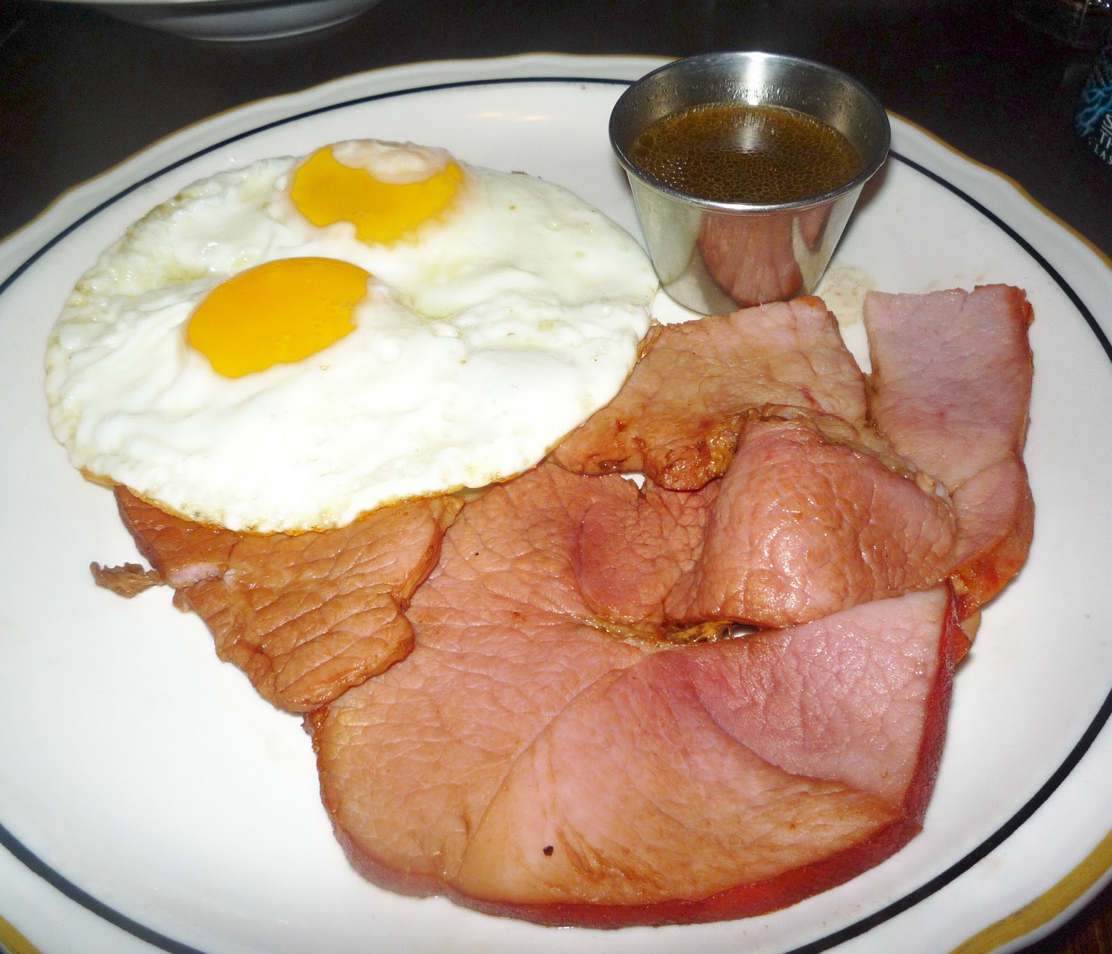Country+Ham+and+Eggs.jpg