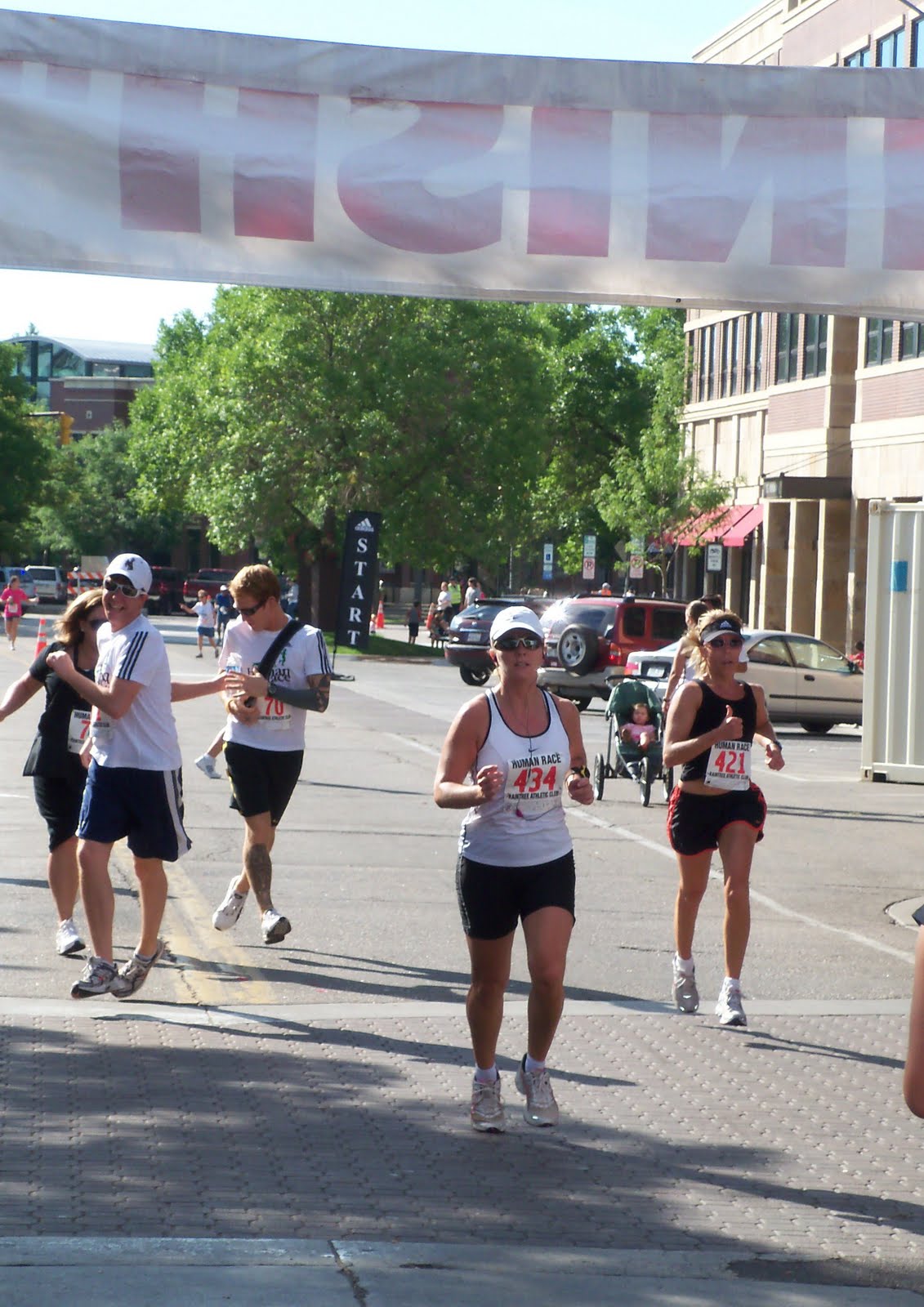 Narinan, narinan, narinan... "HUMAN RACE". AUGUST 1st. 10 KM RUN IN