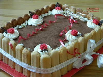 Gâteau d'anniversaire TIRAMISU / Tort TIRAMISU