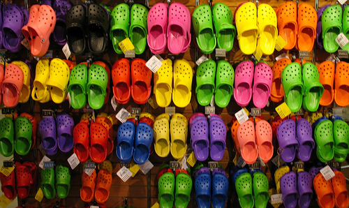 Satu Untuk Negeri Efek Samping Pemakaian Sandal  Crocs 
