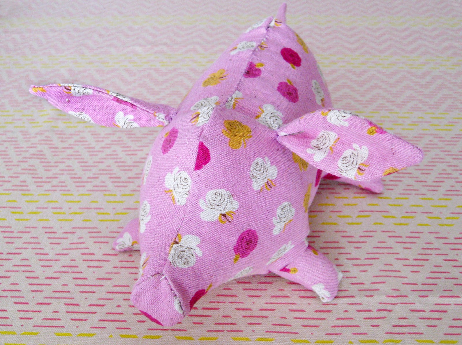 pomme designs Fabric Animals 101