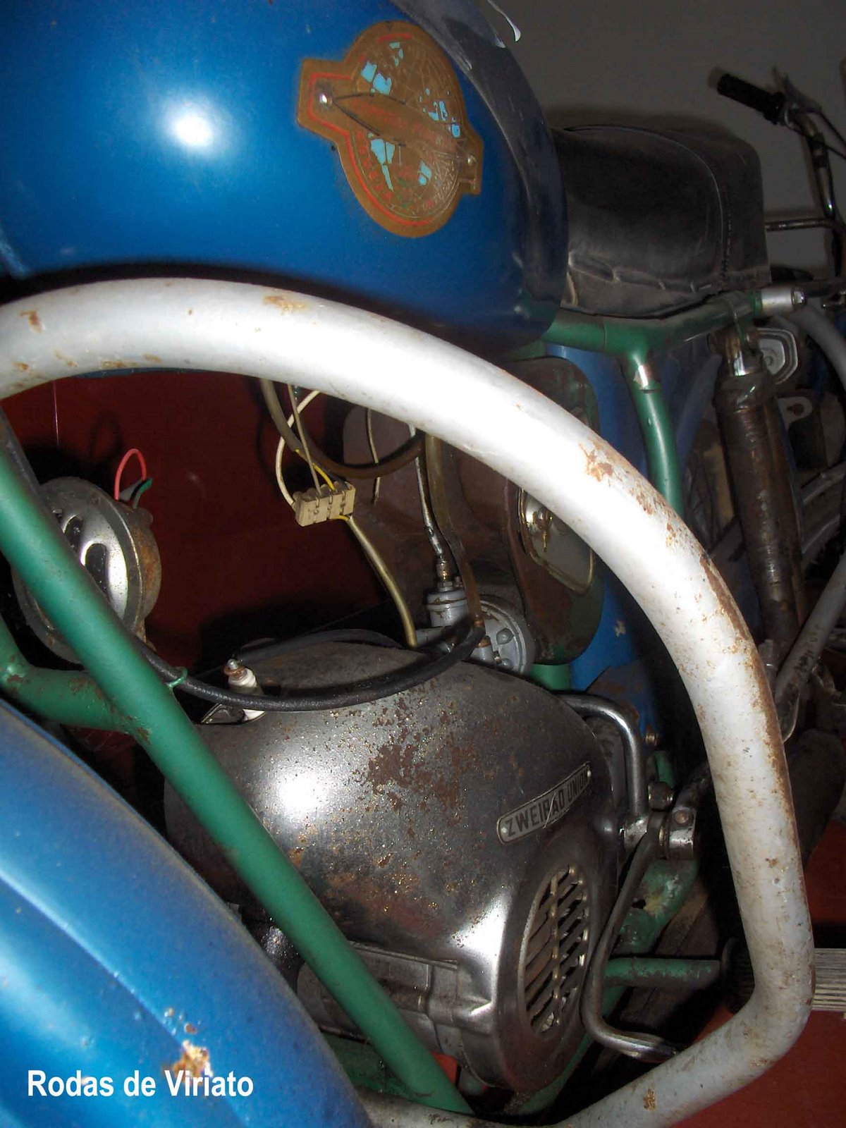 [famel+foguetao+motor.jpg]