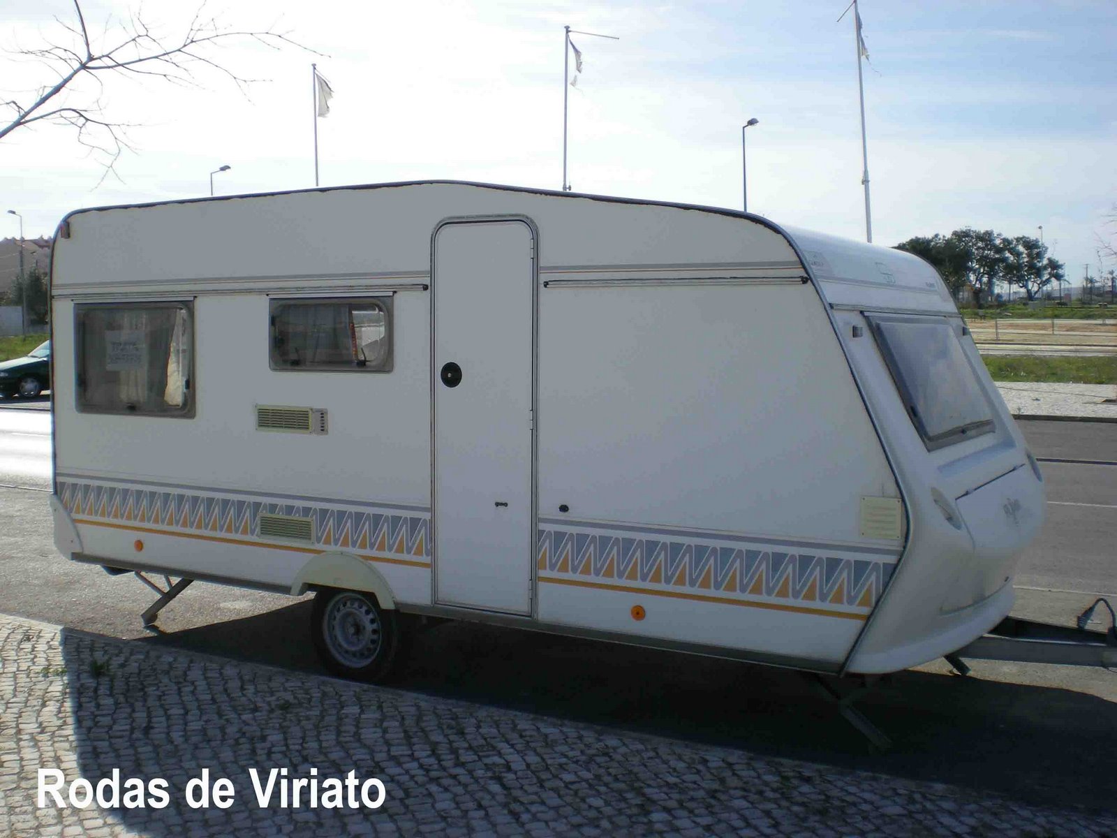 [pluma+450+lateral+porta.jpg]