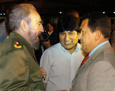 [fidel-evo-chavez.jpg]
