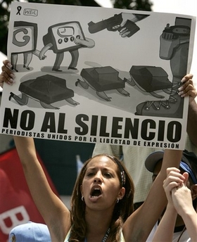 [não+ao+silêncio.jpg]