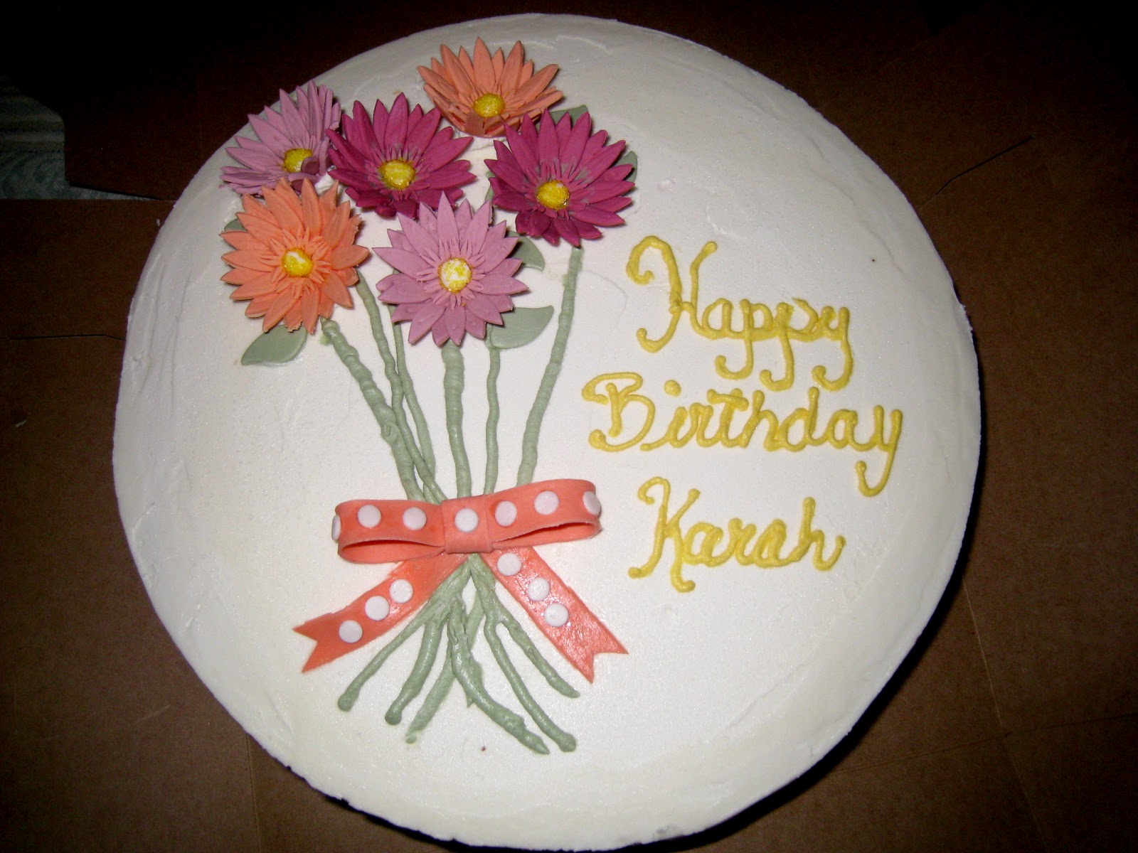 Gerbera Daisy Cake