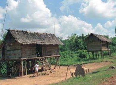 TAMAN NASIONAL BUKIT DUABELAS (TWELVE HILL NATIONAL PARK)