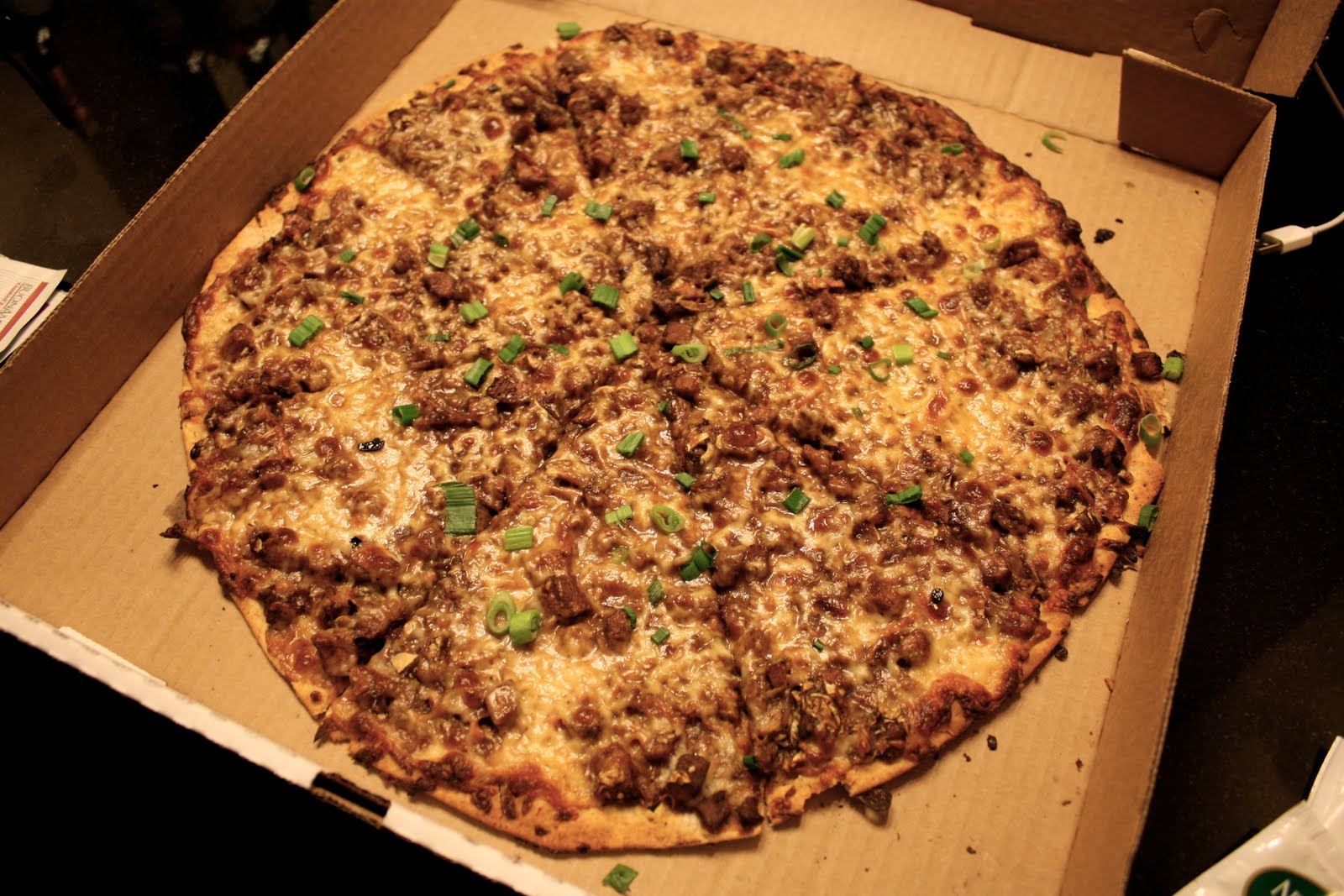 La Vie Boh...mmm!!! Fong's Pizza Des Moines, Iowa