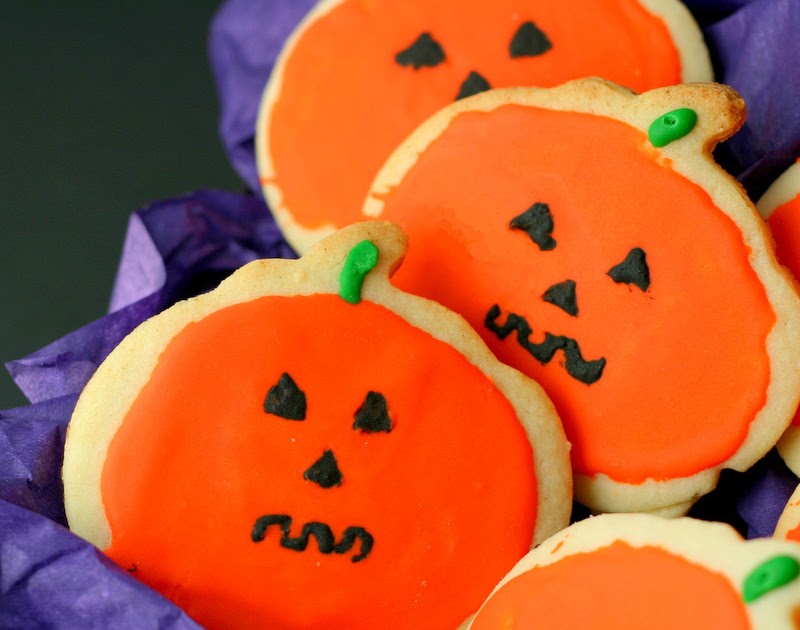 Big, Bold, Beautiful Food: Halloween Sugar Cookies