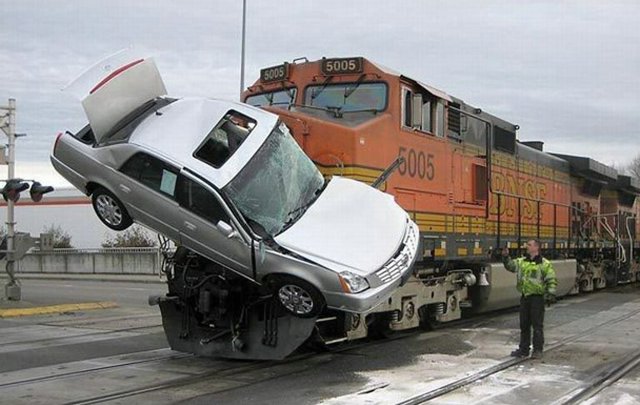 Train+and+Car+accident+2.jpg
