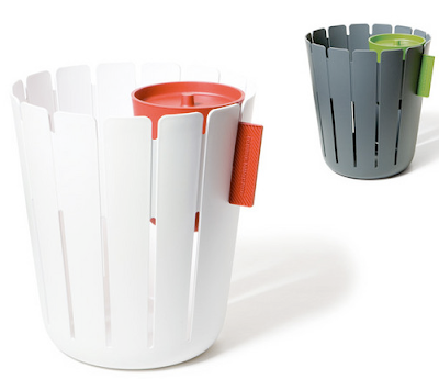wastebasket with separate container for wet materials