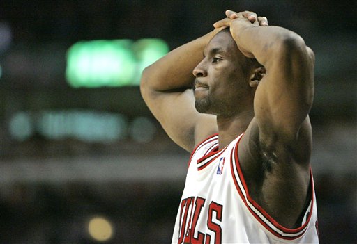 [ben-gordon-reacts-to-bulls-loss-to-clippers-3-21-07.jpg]