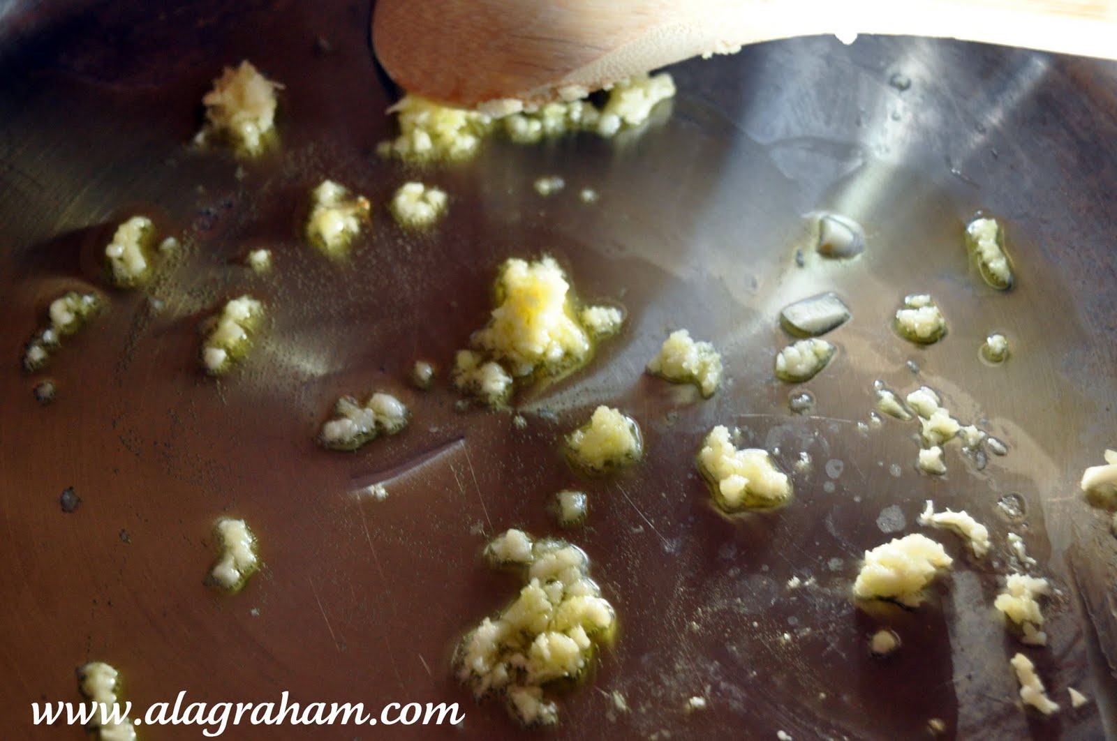 A LA GRAHAM: GARLIC SAUTEED SPINACH