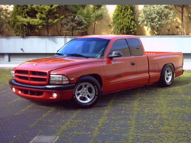 2000 Dakota Sport V6