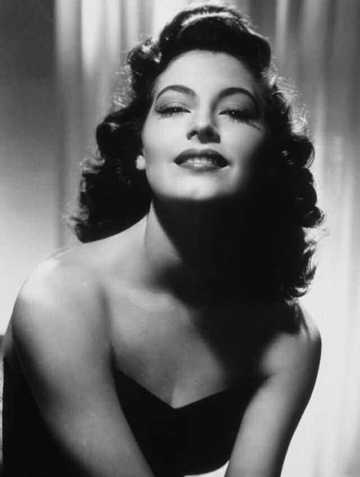 Alison Teller Xxx Prone - THESE VIOLENT DELIGHTS: REVIEW: Ava Gardner by Lee Server