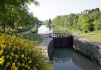 Hotel Barge Vacations on the French Canals - ParadiseConnections.com