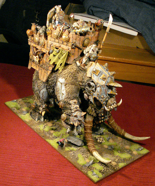 Ogre Mammut Warhammer conversion image