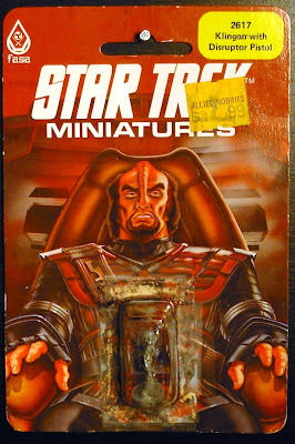 2617 - Klingon with Disruptor Pistol (in package)