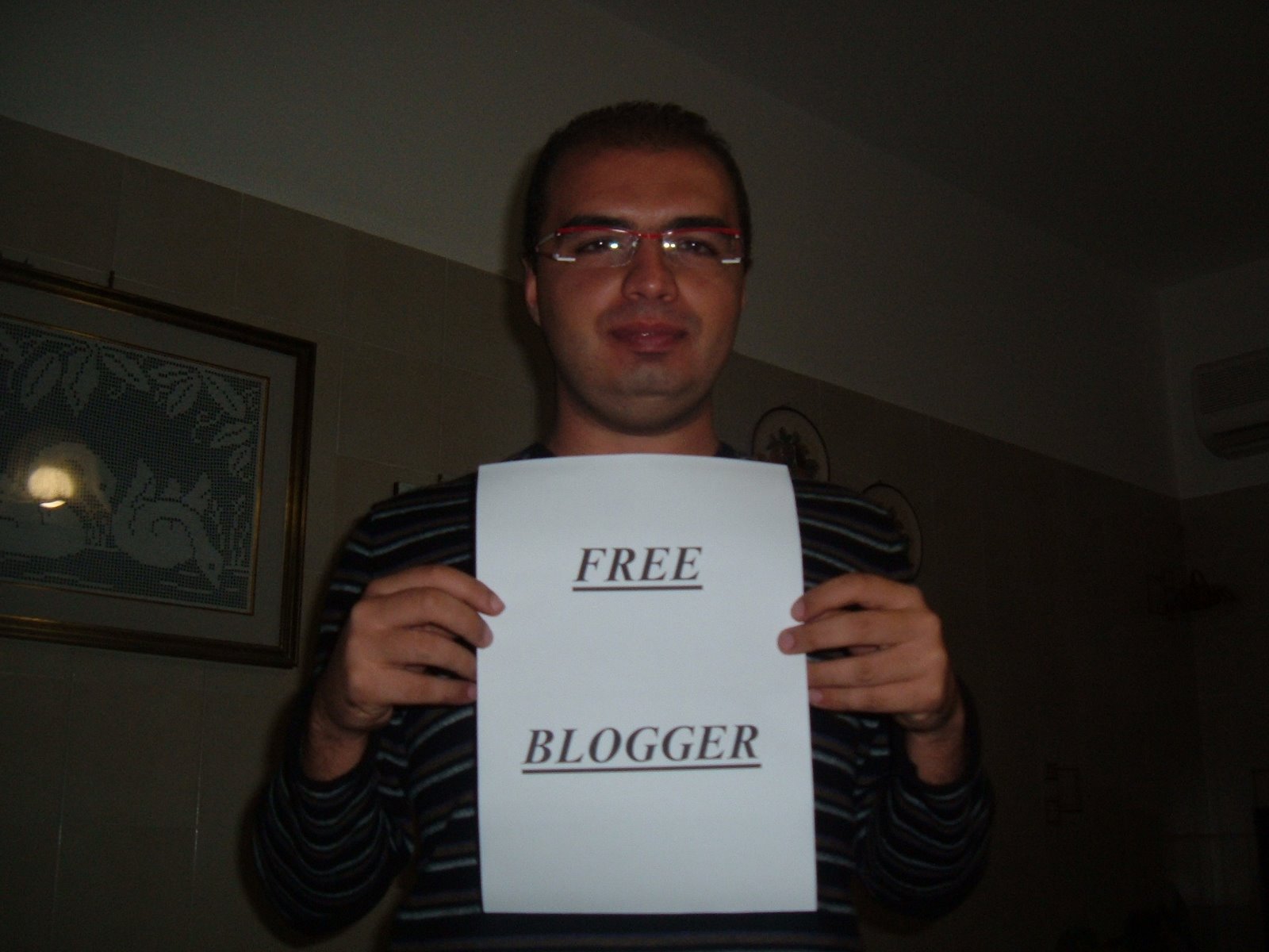 [Free+Blogger-Calogero+Parlapiano.jpg]