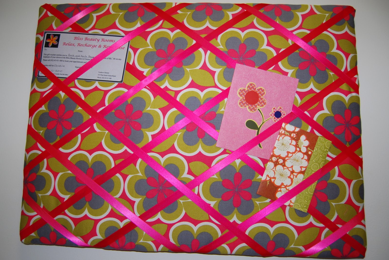 Bubby Makes Three DIY Fabric Notice Board!