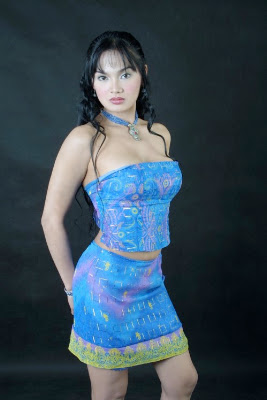 I LOVE PINAY!: Jenny Miller Sexy in Blue!