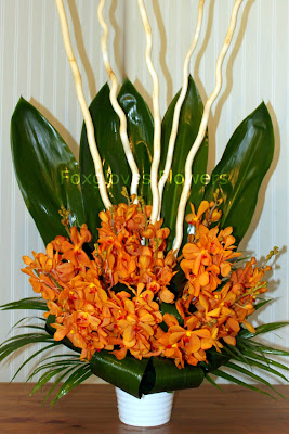 orchid+arrangement p - Jackie and Chris - August 14th 2010