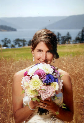 sarah+and+her+bouquet - Sarah Tiede - July 17th 2010