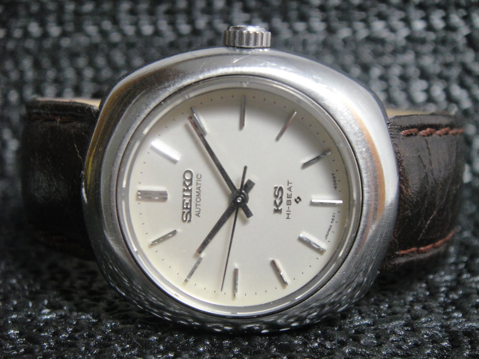 Antique Watch Bar: KING SEIKO HI-BEAT 5621-6000 KS01 (SOLD)