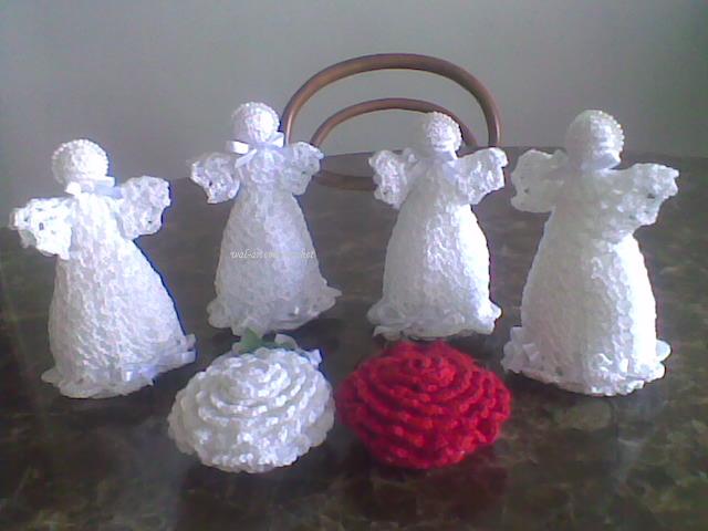 [4.1.2.3.4+e+2.1+anjinhos+e+dálias+wal-arteemcrochet.jpg]