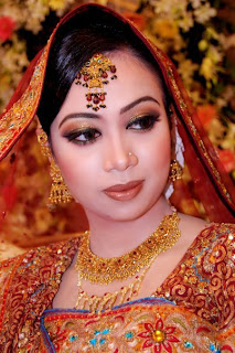 dEsI wEdDiNgZz: Fabulous looking Bangladeshi Bride
