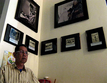 [awscom_oei-002.jpg]