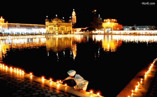 Diwali Night, Diwali Nights, Diwali Night Scenes, Golden Temple in Diwali Night