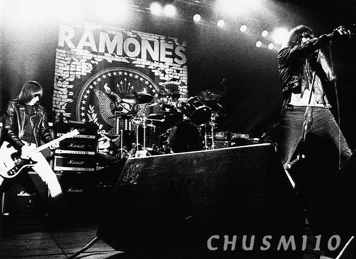 [ramones.jpg]