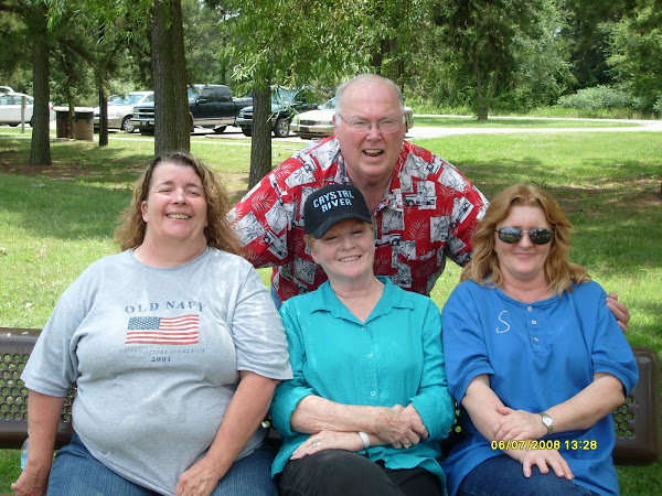 Wait!!!! I want in there too!!!!