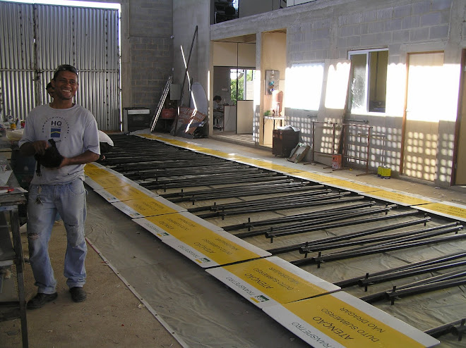 HQ FABRICA AS PLACAS DE SINALIZAÇÃO DO MAIOR GASODUTO DA AMÉRICA LATINA