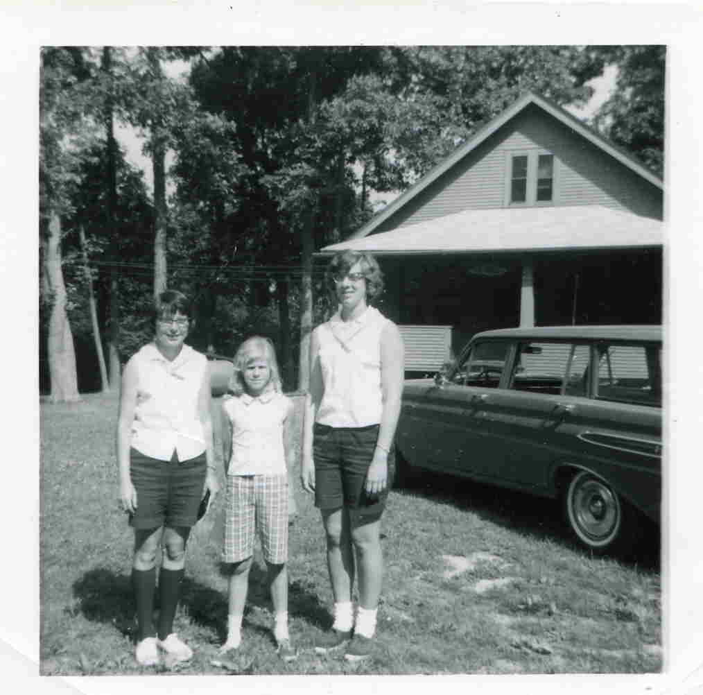 [Gloris+Brooke+Patterson+at+Camp+L+Keeta+about+1962.jpg]