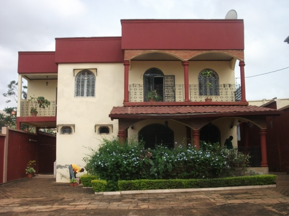 Dyna Immobilier, Agence Immobilière, à Yaoundé