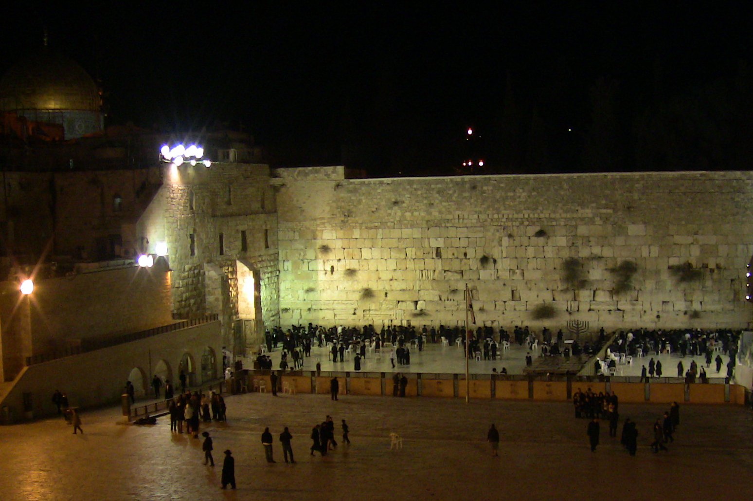[kotel+canon2.jpg]